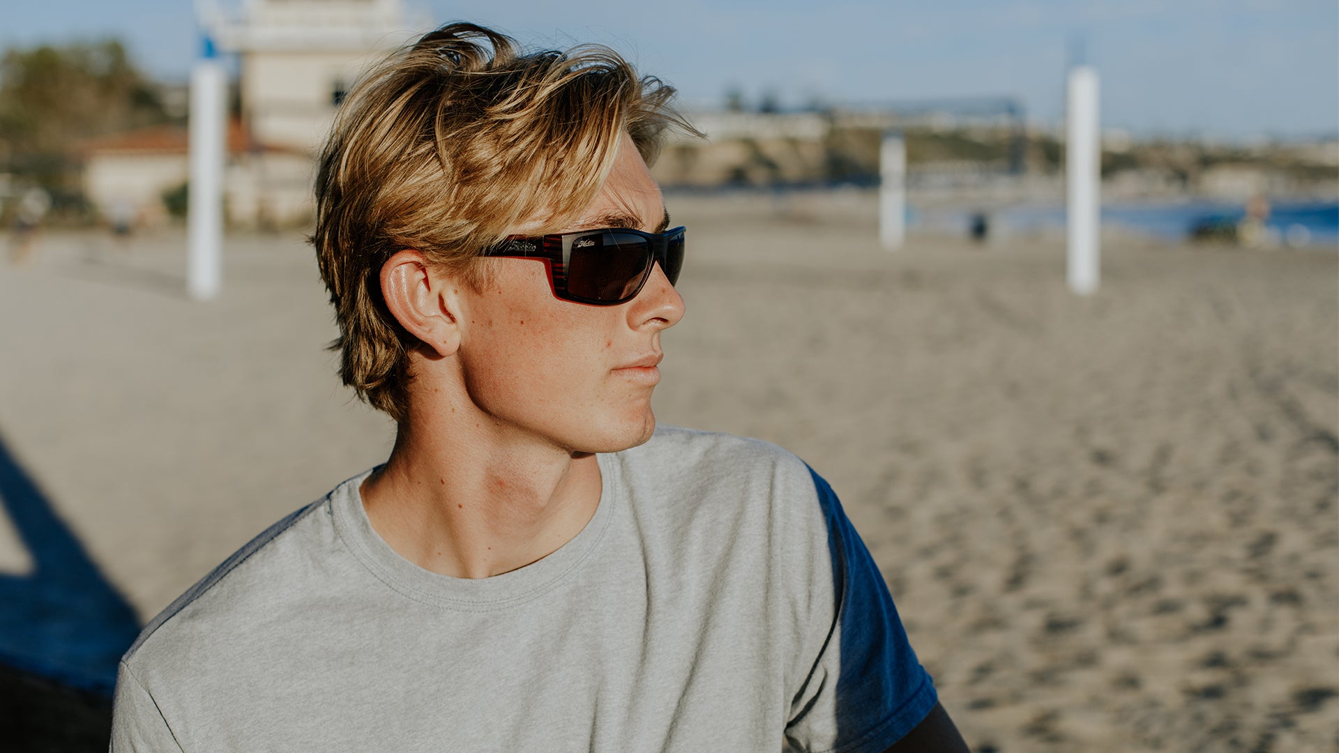 Hobie Eyewear Baja Polarized Sunglasses lifestyle shot