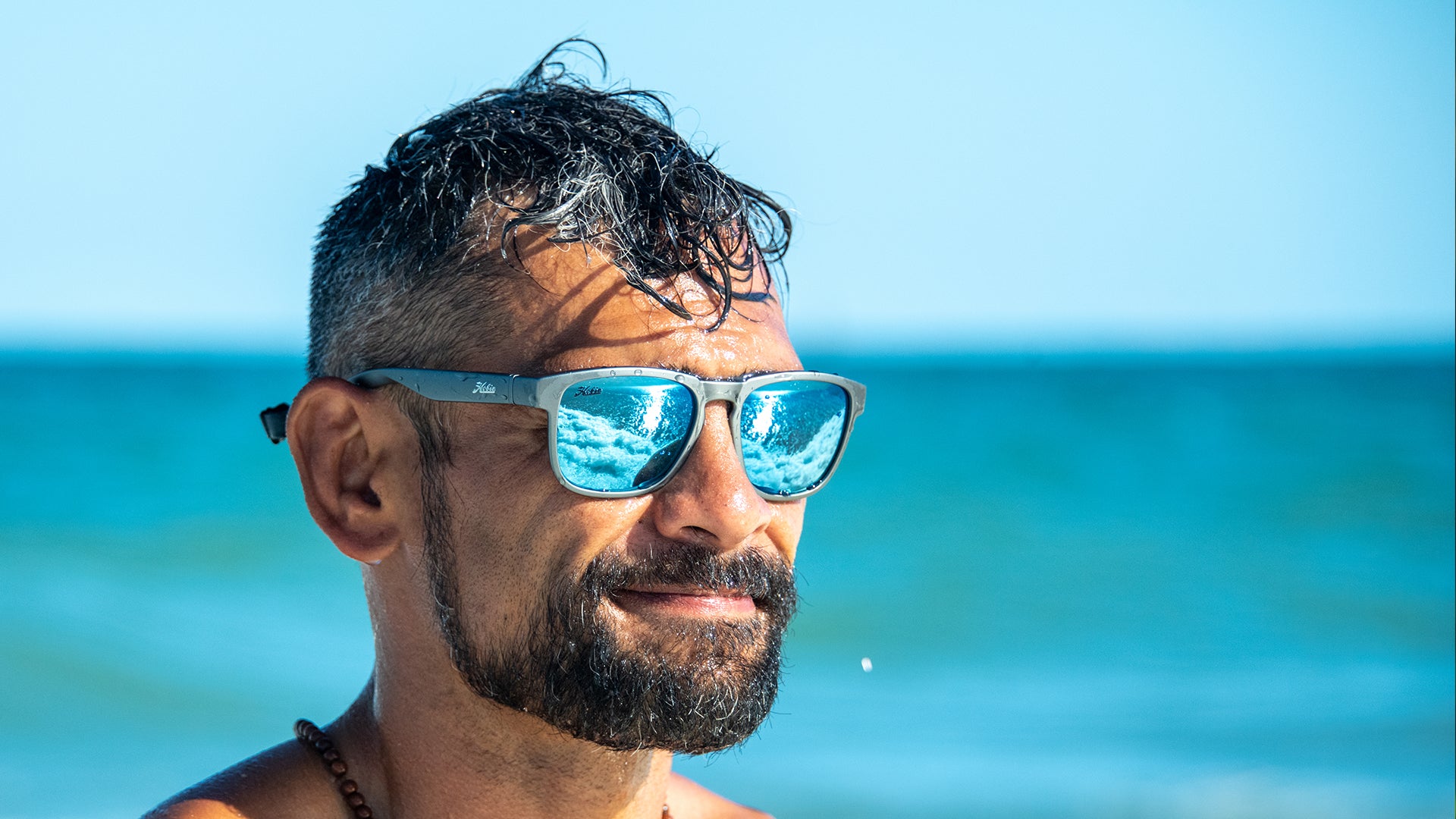 Hobie Eyewear Monarch Polarized Sunglasses lifestyle shot